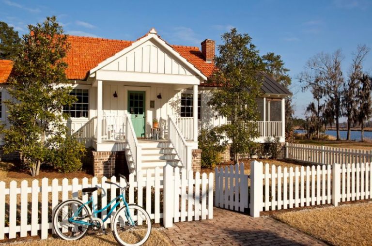 Beyond The White Picket Fence – Designs And Styles To Consider