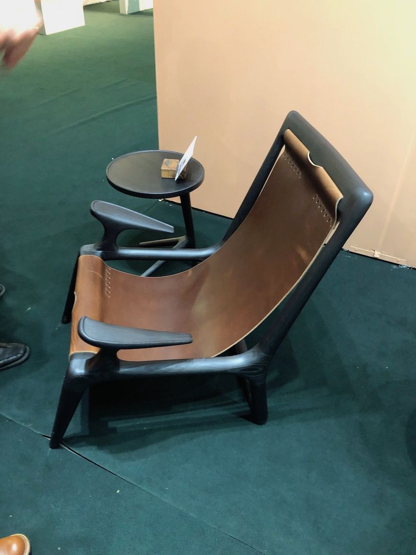 Fernweh's sling chair uses full grain leather.