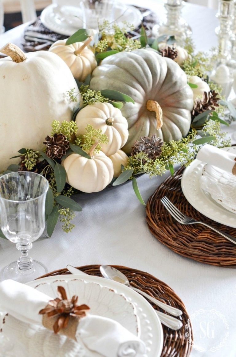 Charming Pumpkin Arrangements That Bring the Fall Into our Homes