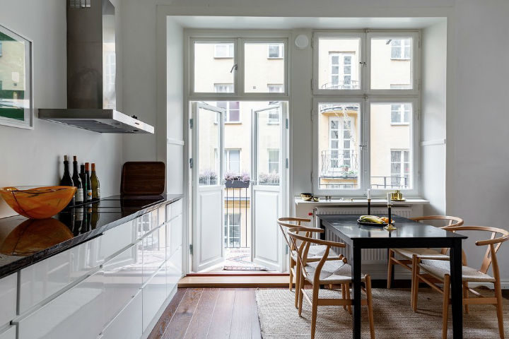 bright white Scandinavian design kitchen
