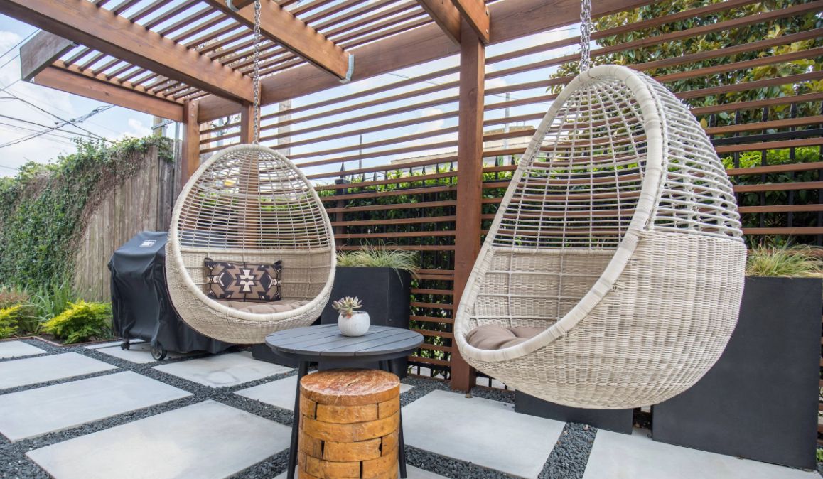 The Best Swing Chairs for Patios, Gardens and Backyards - Decorpion